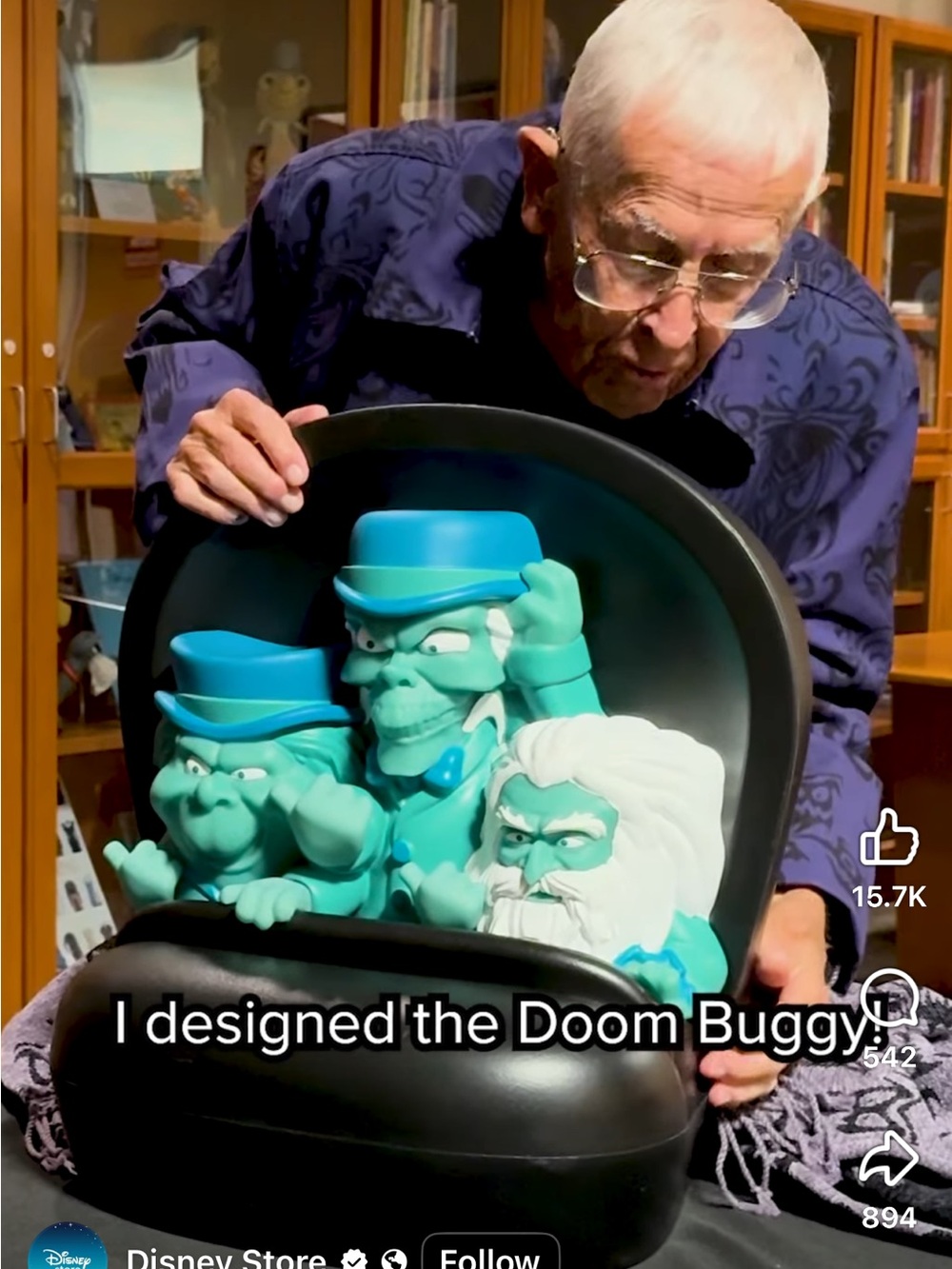 Haunted Mansion Hitchhiking Ghosts Light Up Doom Buggy NWT - Picture 7 of 10